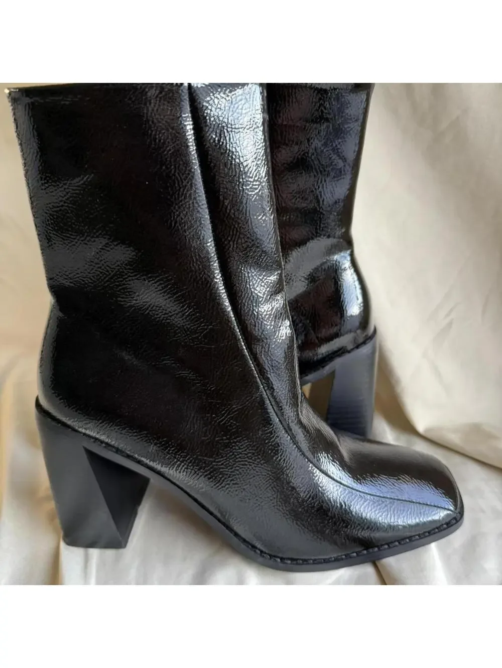 Princess Polly Kia‎ Boots Black Patent Square Toe Block Heel Ankle Boots Size 8